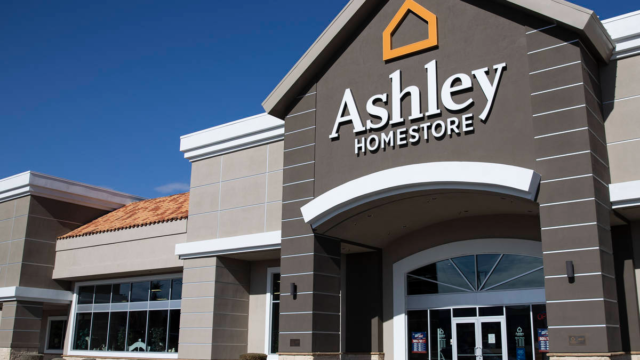 Ashley Furniture HomeStore – Las Vegas